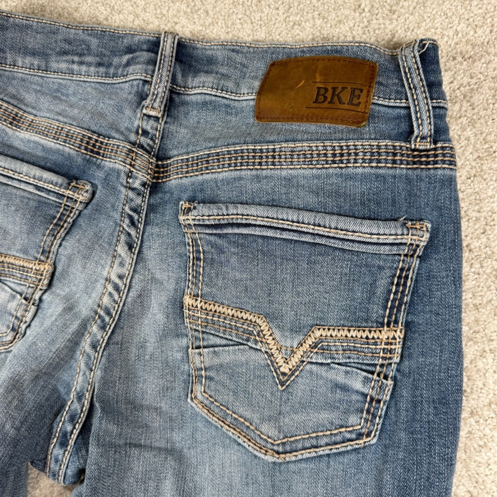 BKE Jake Jeans Men 33x30 Blue Straight Leg Stretch Medium Wash Denim 01147